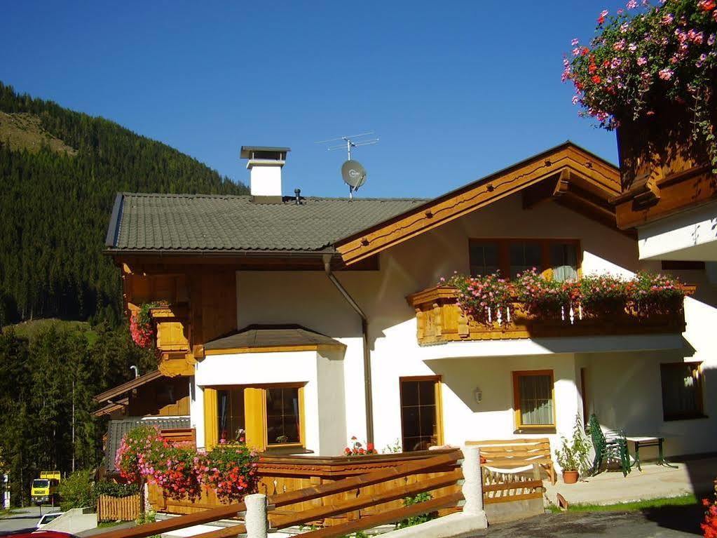 Апартаменты Haus Bergzauber Нойштифт-им-Штубайталь Экстерьер фото